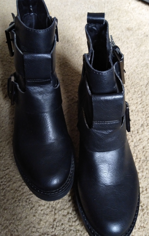 Reaction Kenneth Cole Booties